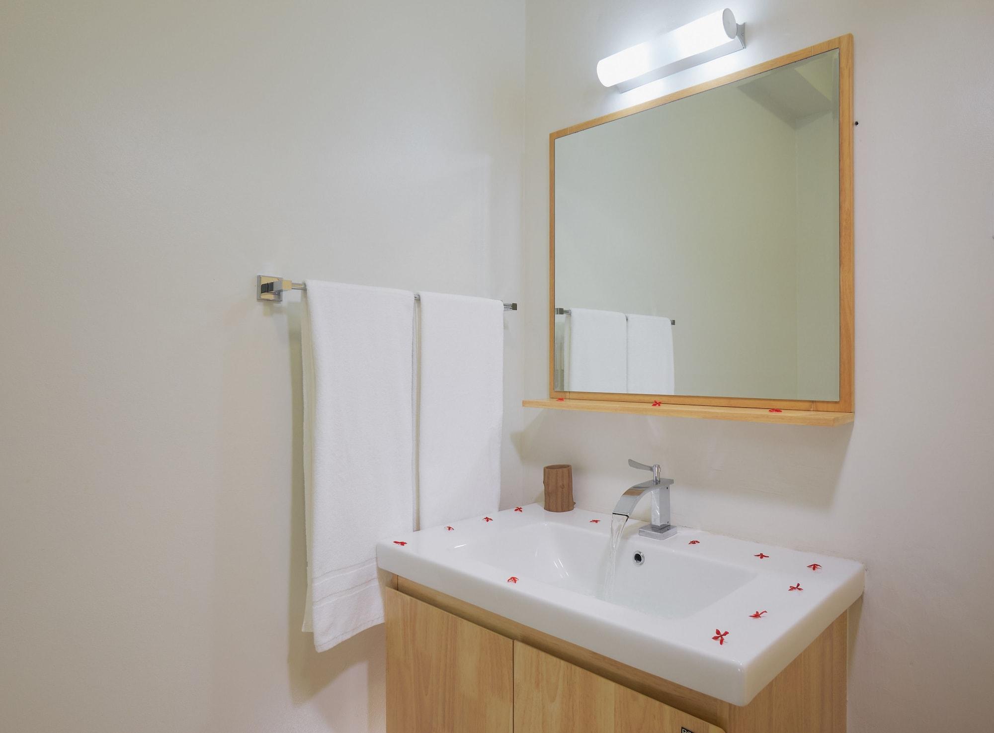 Liberty Drive Apartments & Penthouses By Lov Trou aux Biches Ngoại thất bức ảnh